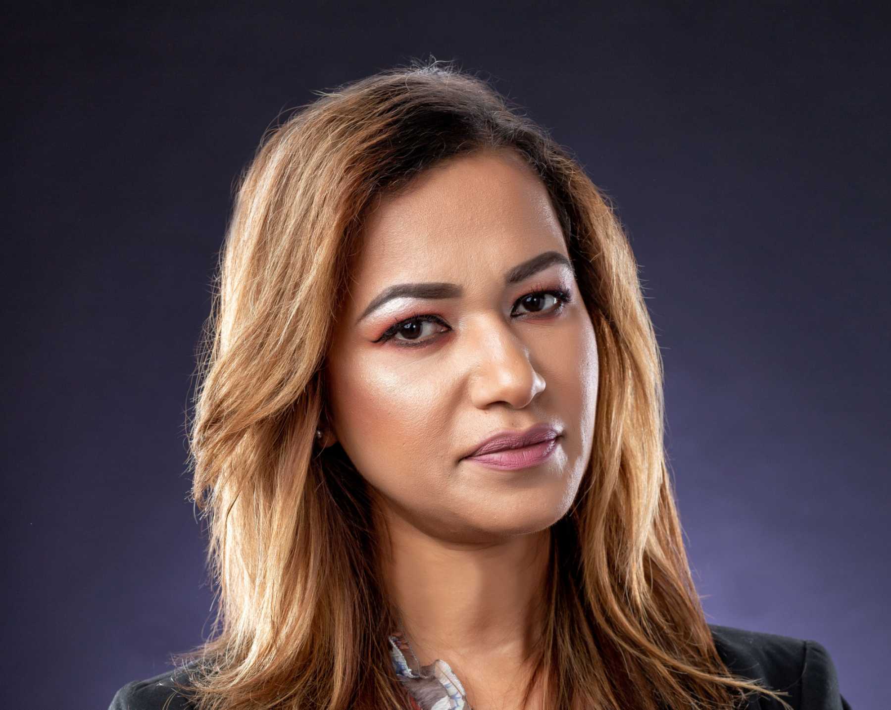 Business women after business hours: Beatrice Dumitrașcu for ZF După Afaceri Premium