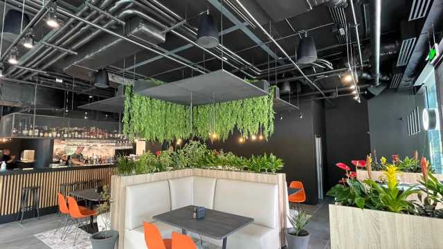 Meat2Eat a deschis un restaurant la parterul clădirii de birouri One Tower