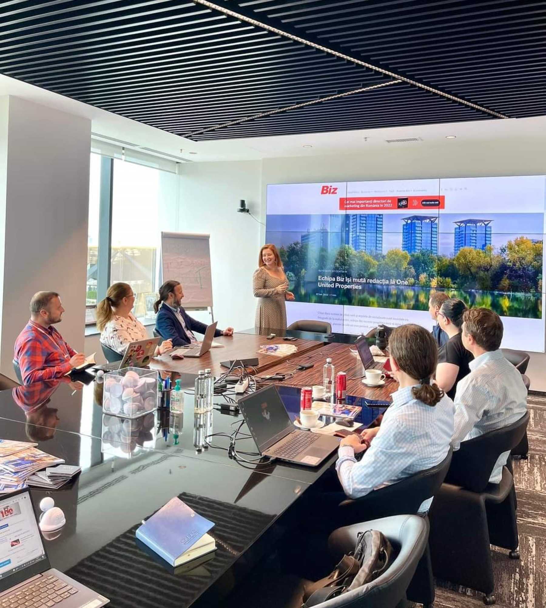 Echipa Biz își mută redacția la One United Properties