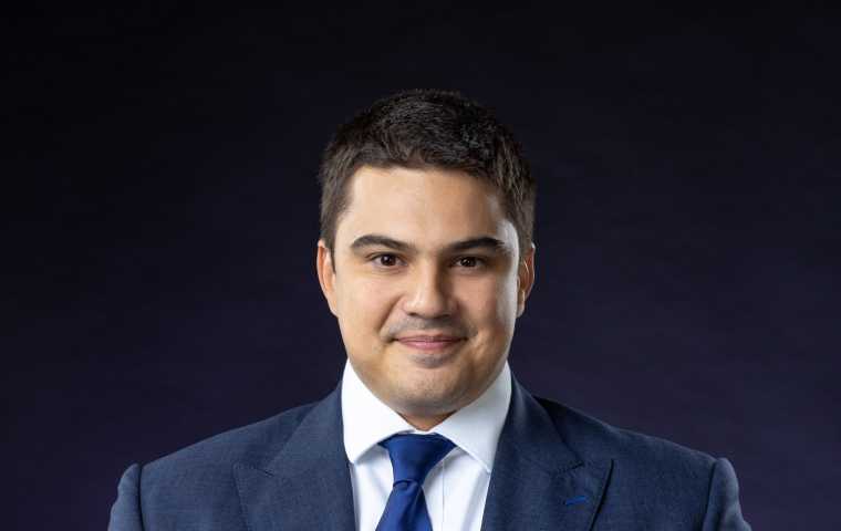 Mihai Păduroiu for ZF Office special issue