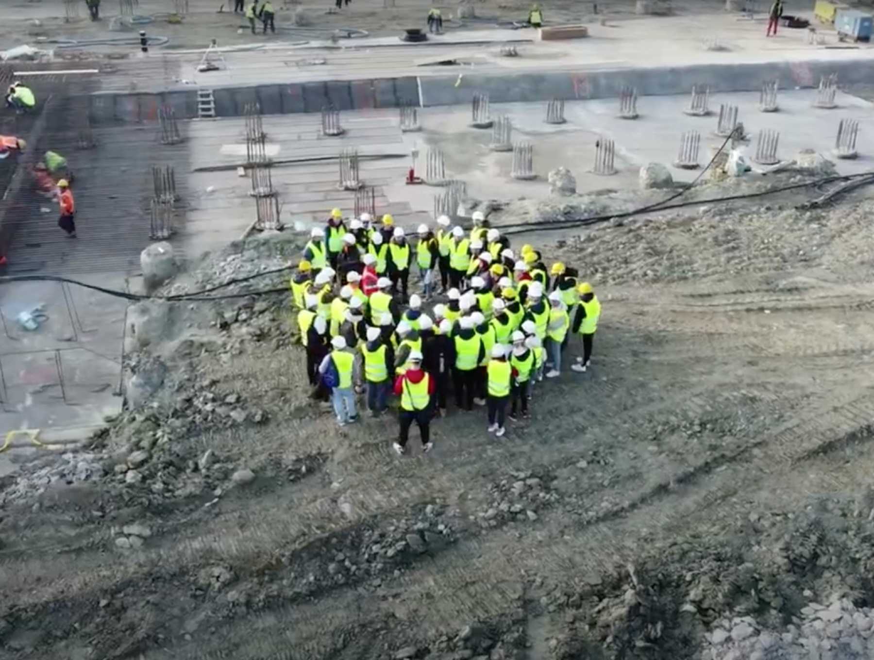 Students from the Technical University of Construction, visiting the One Lake Club construction site