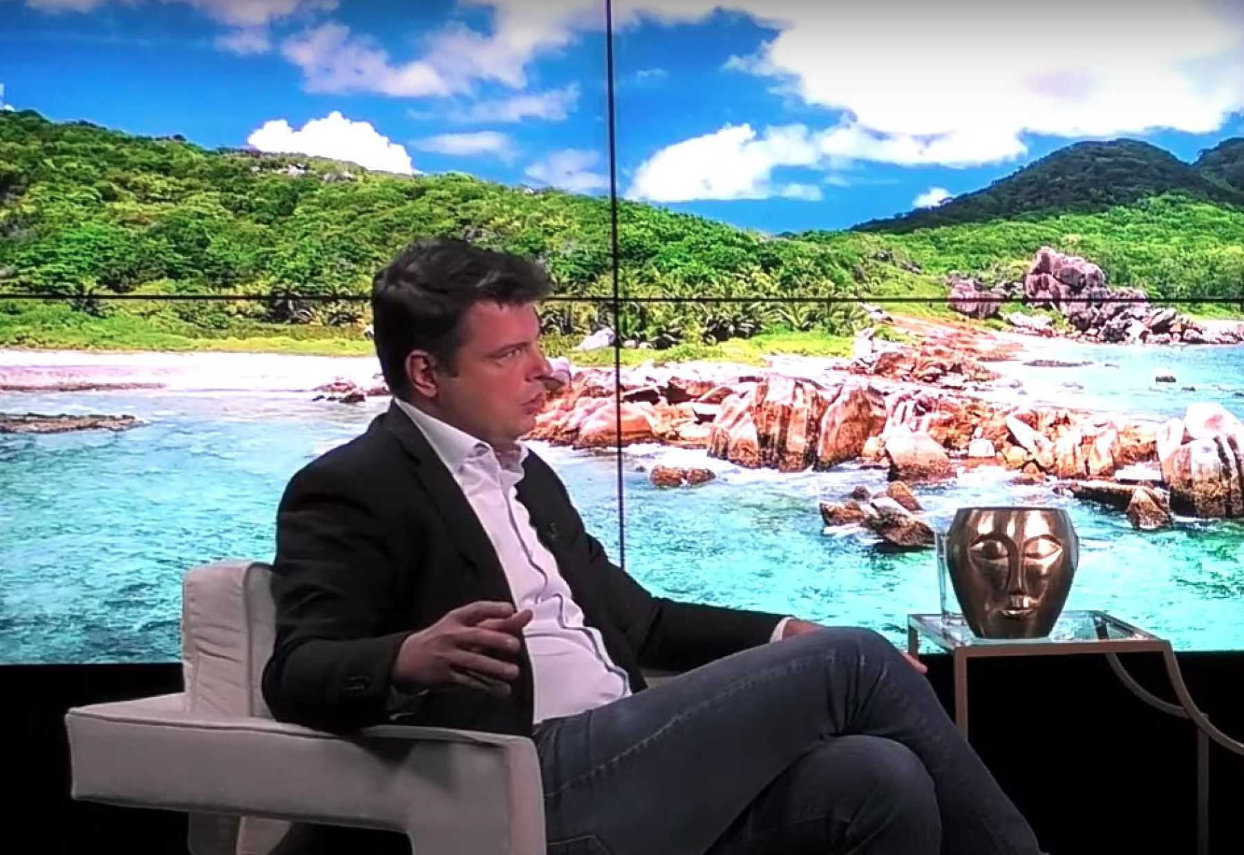 Despre antreprenoriat, comunitate și principii, cu Andrei Diaconescu