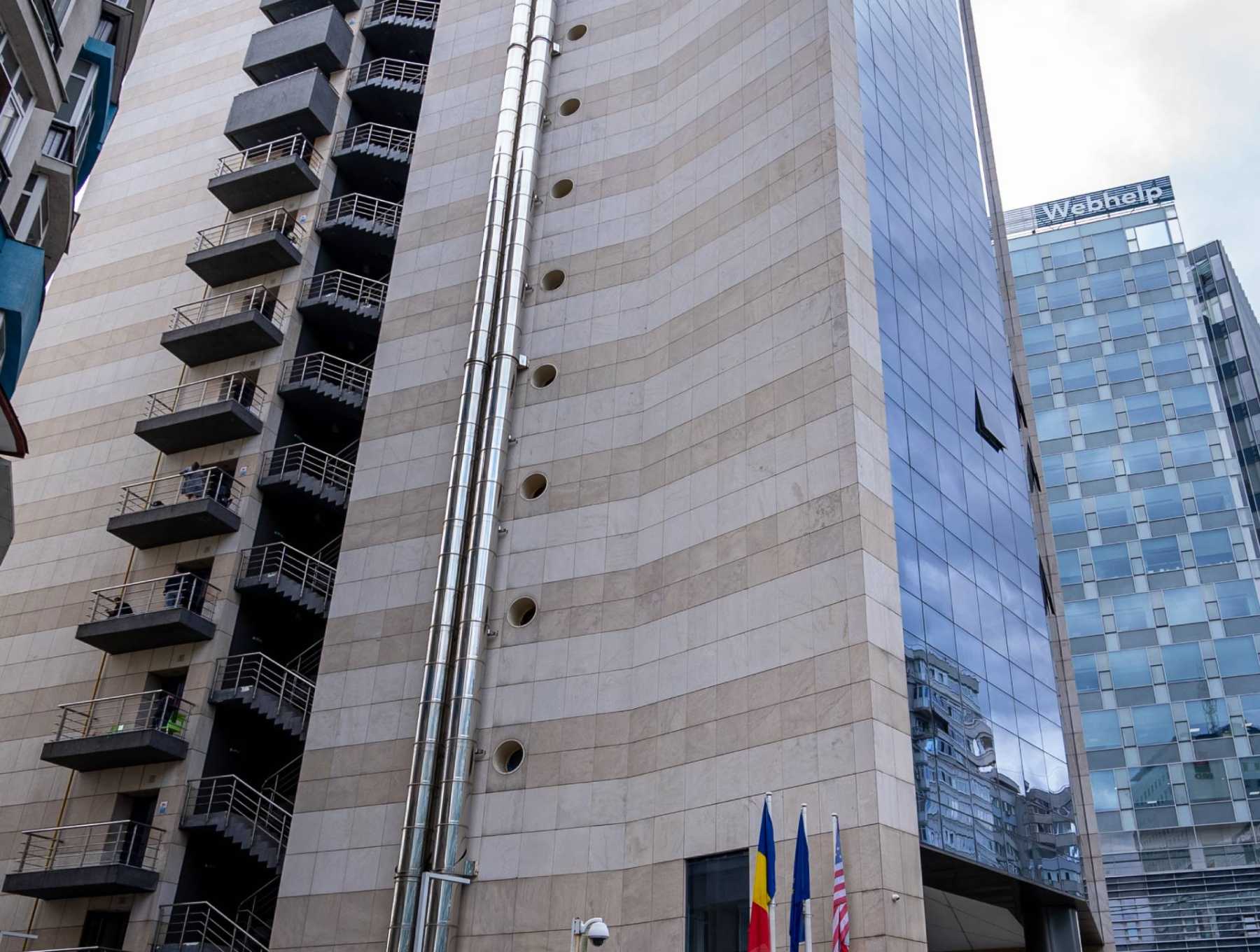 One Victoriei Plaza - Office Spaces