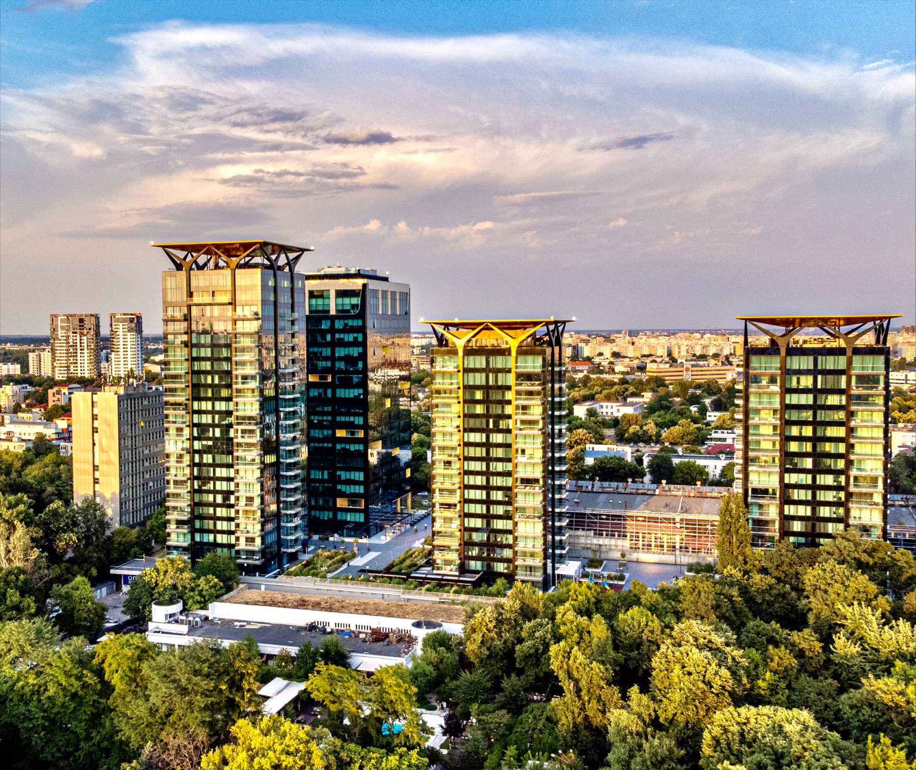 One United Properties, cele mai performante acţiuni din BET în luna mai