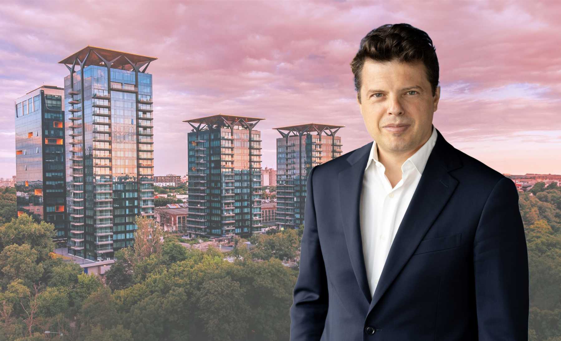 De la joaca pe șantiere până la co-fondator al celui mai mare dezvoltator imobiliar din România.