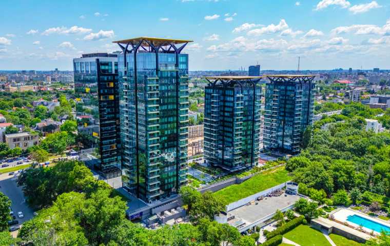 One United Properties vizează o cifră de afaceri de 1,55 miliarde de lei și un profit net de 393,5 milioane de lei în 2025