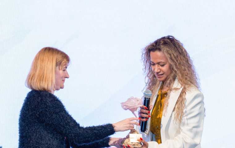Beatrice Dumitrașcu Awarded at Forbes Woman Gala 2025 for Leadership and Vision in Real Estate