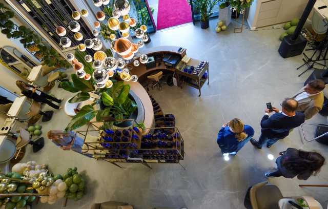 Salon Sphera