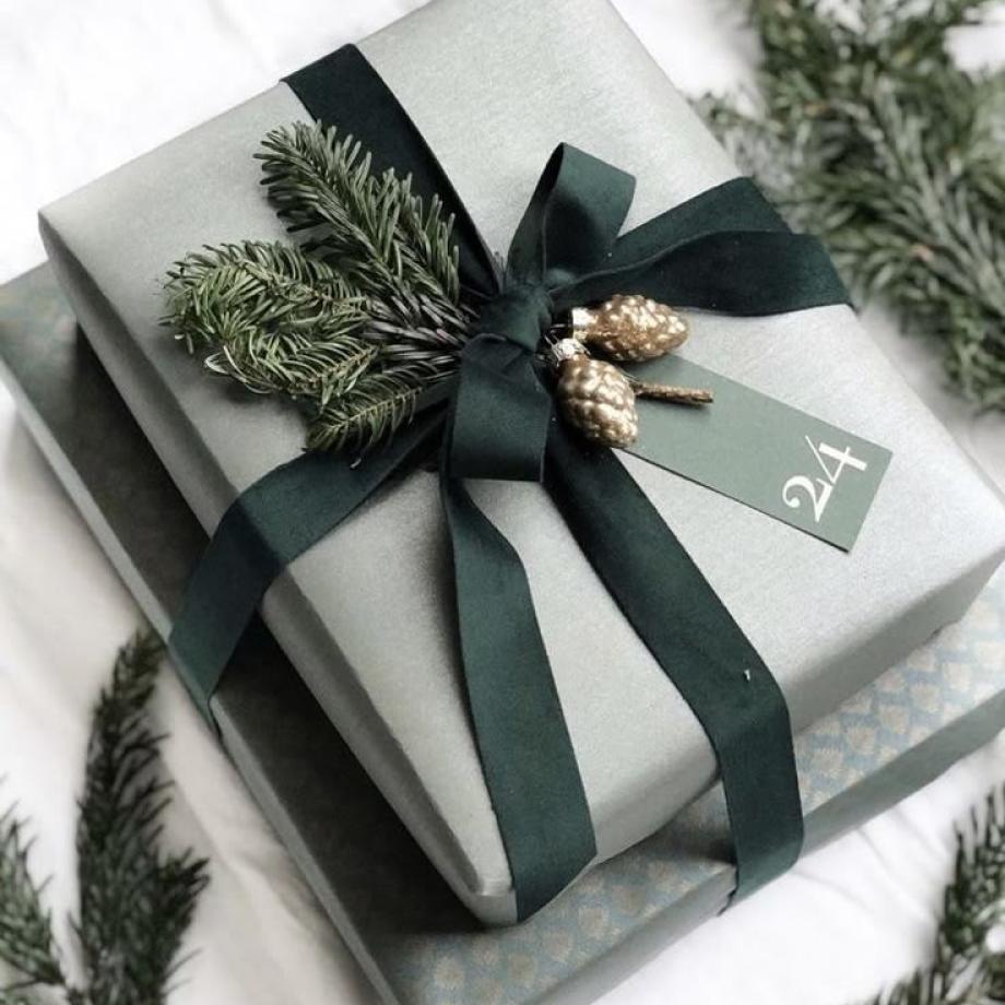 O conversație inspirațională despre etichetă și bucuria de a dărui