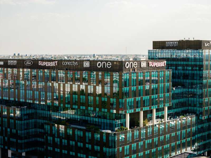 Eazy Asigurări chooses its new headquarters in the LEED Platinum and WELL certified One Cotroceni Park