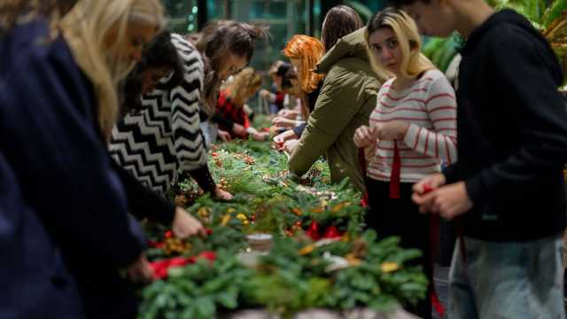 Atelier de confecționat coronițe de Crăciun la One Floreasca City