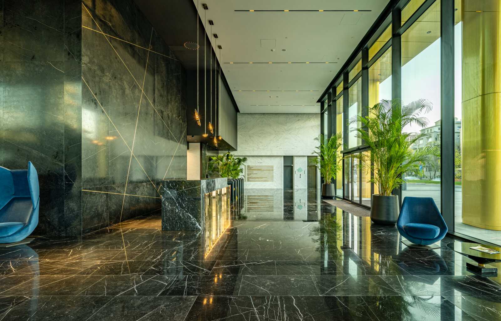 Commercial space and office space One Tower - imaginea 1