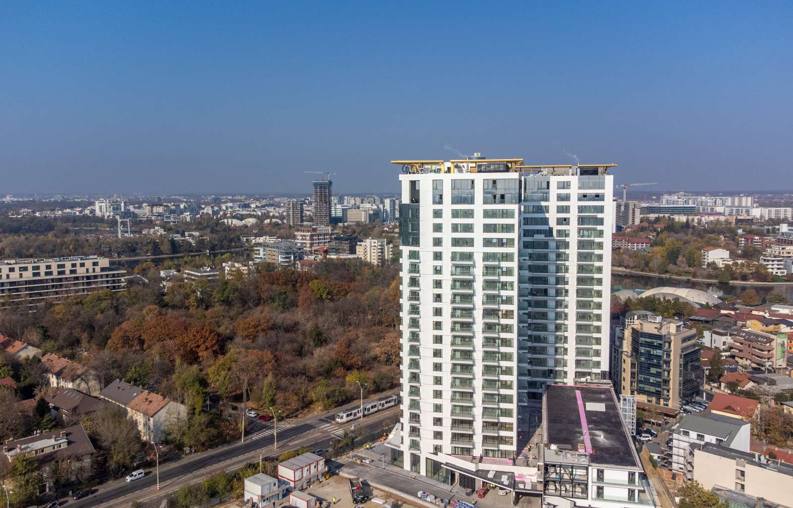Residential complex and commercial space One Verdi Park - imaginea 6
