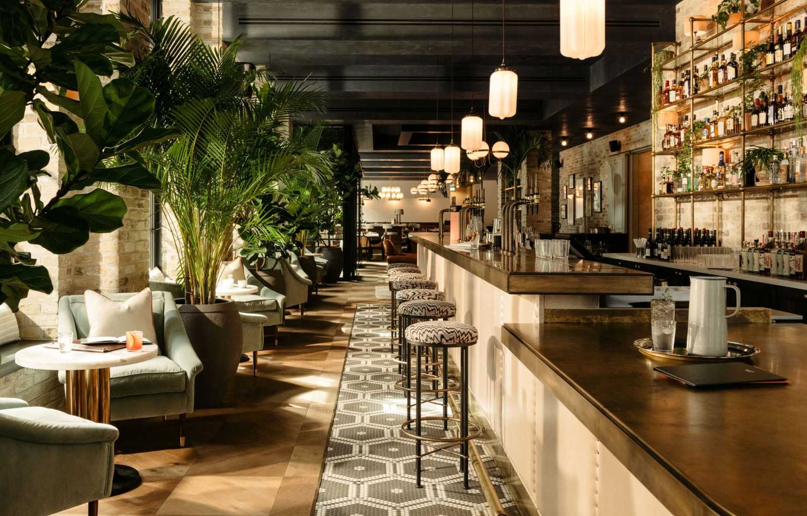 One hospitality The Hoxton Bucharest - imaginea 2