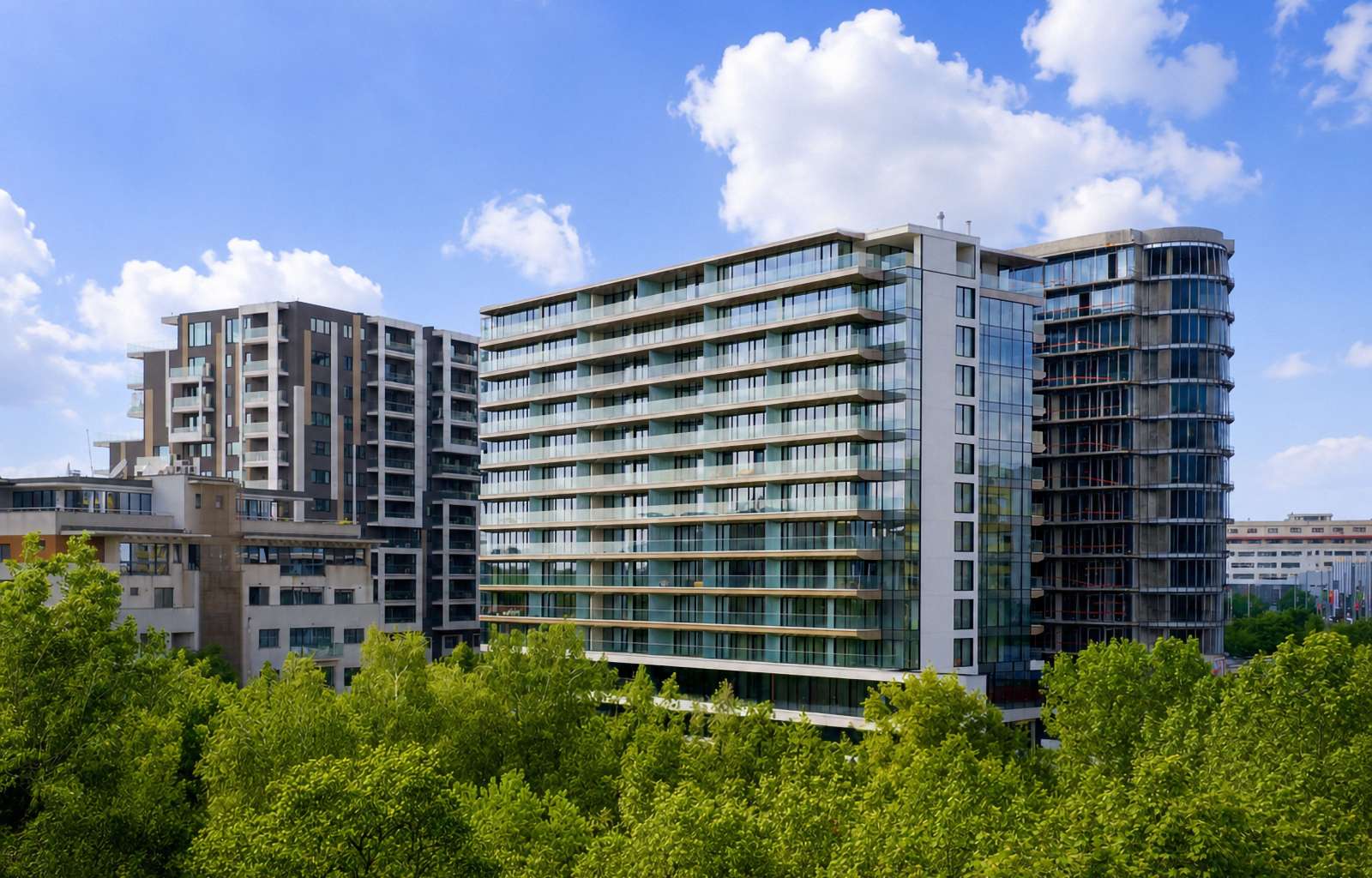 Residential complex One Herastrau Vista - imaginea 1