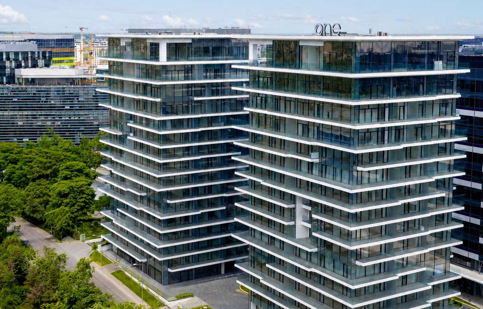 Ansamblul rezidențial One Floreasca Towers - imaginea 3
