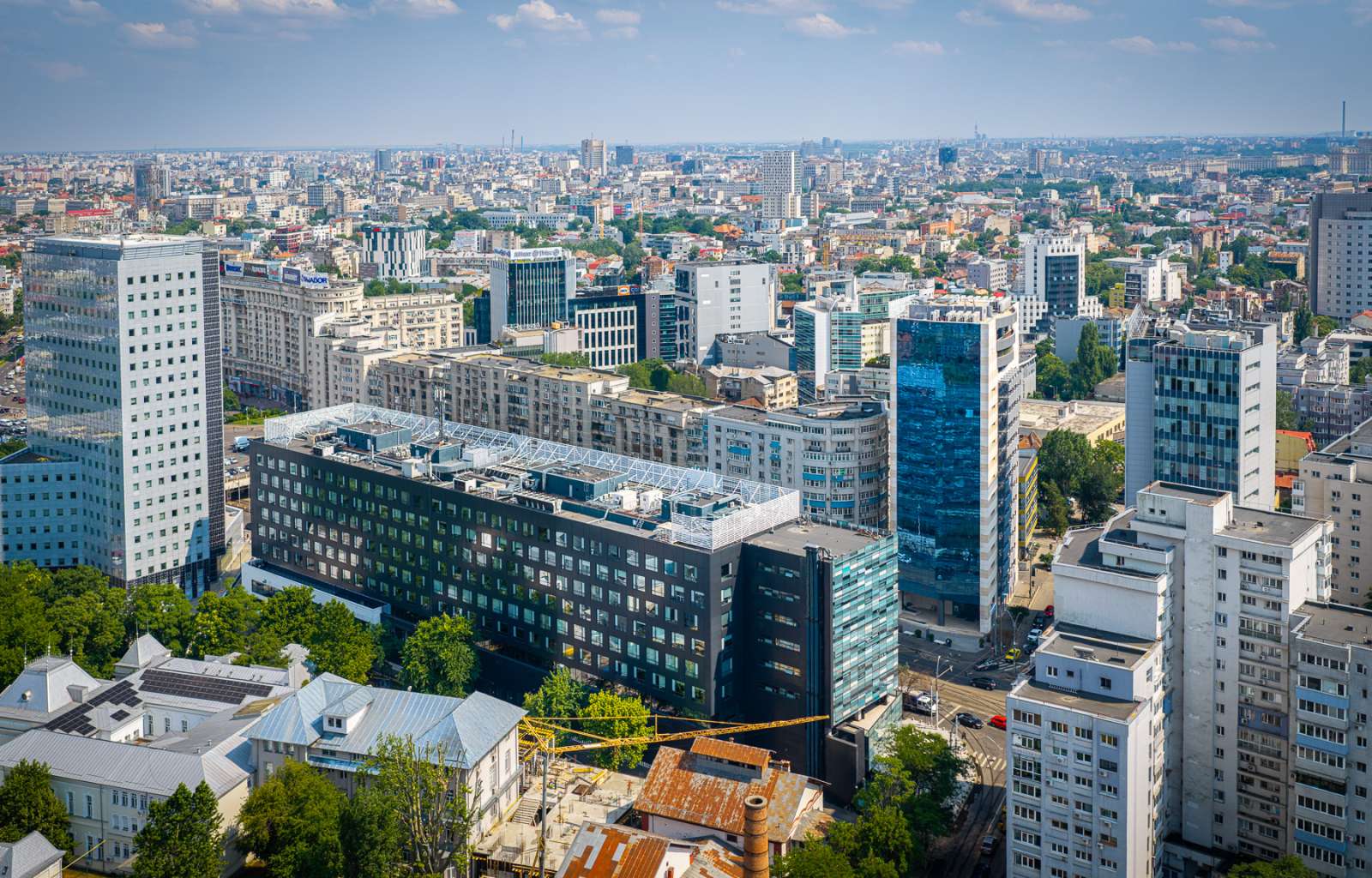 Spațiu birou Intesa Bank HQ - imaginea 1