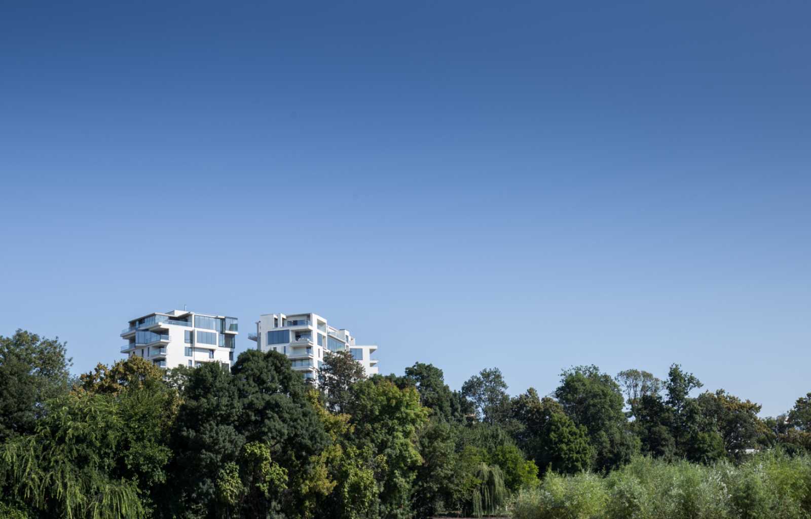 Residential complex and commercial space One Herastrau Park - imaginea 3