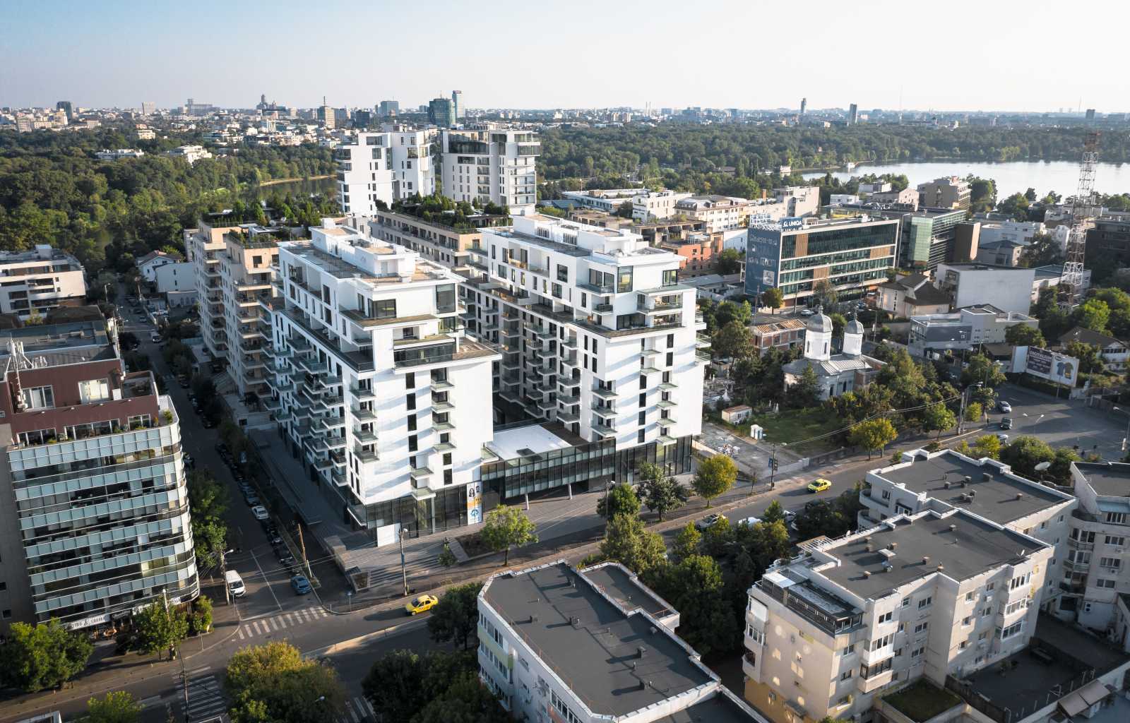 Residential complex and commercial space One Herastrau Plaza - imaginea 3
