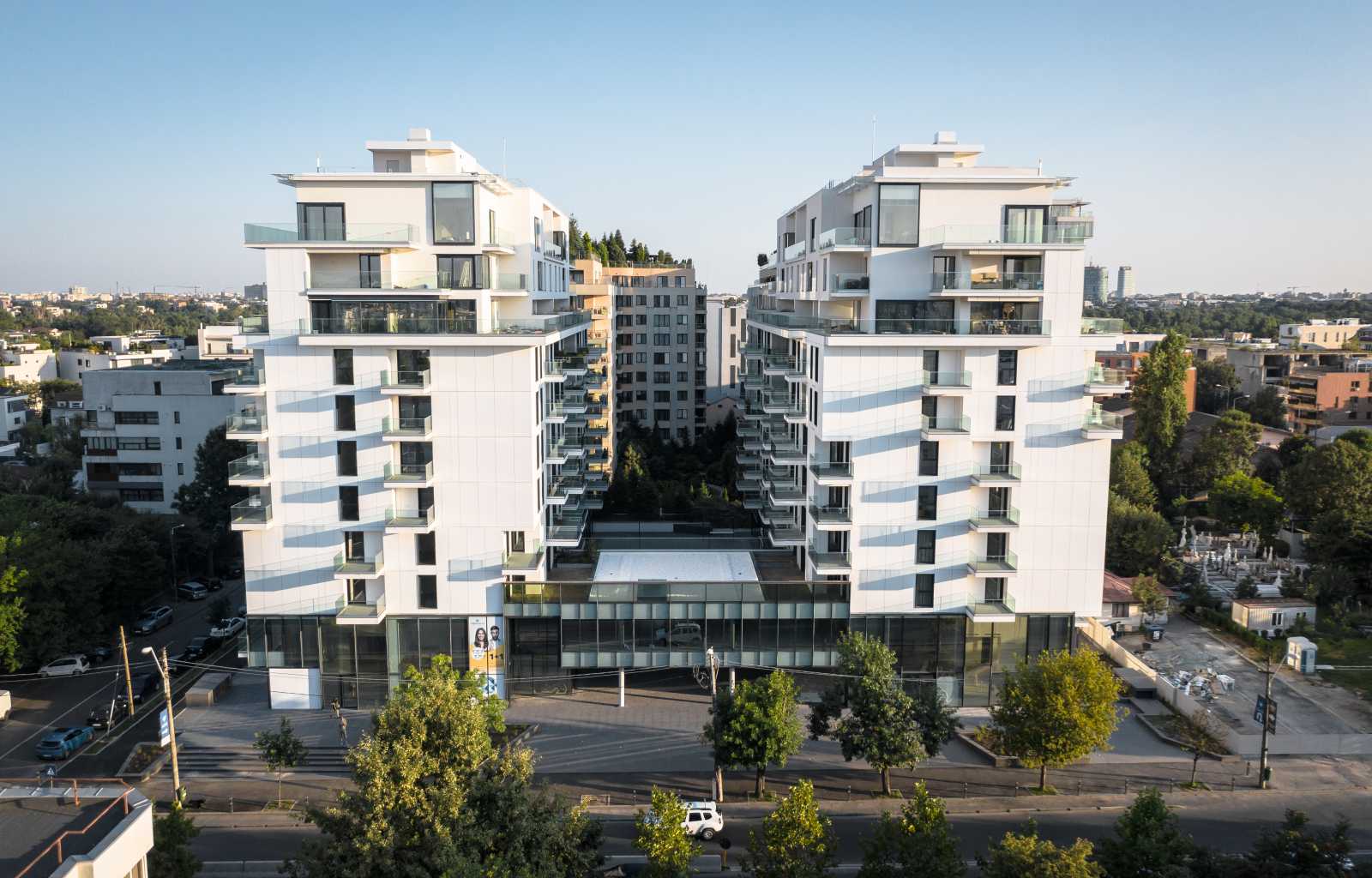 Residential complex and commercial space One Herastrau Plaza - imaginea 5
